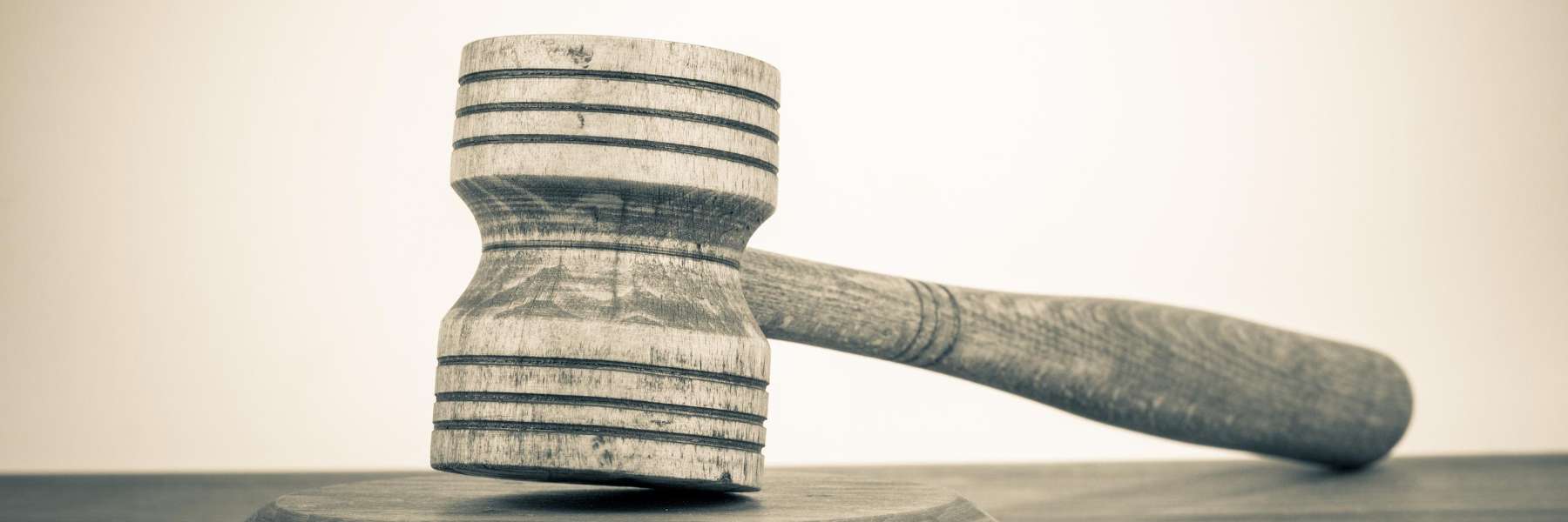 gavel